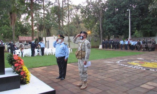 Rinden homenaje a policías caídos en Curuguaty