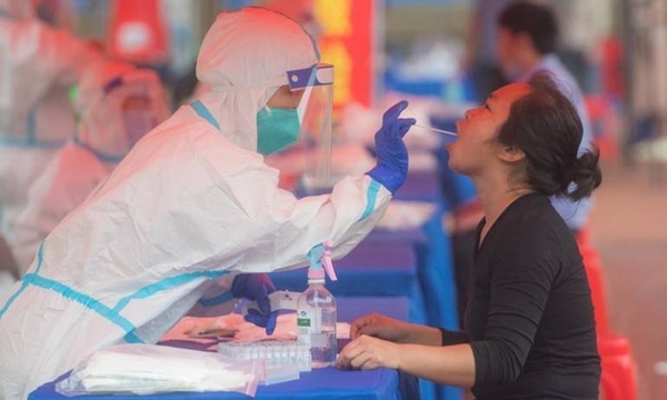 HOY / ¿Segunda ola del COVID? Nuevo brote en Beijing es diferente al virus que circula en China
