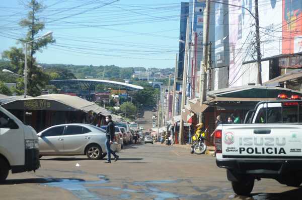 El cobro por los depósitos en dólares eleva costo operativo en la frontera