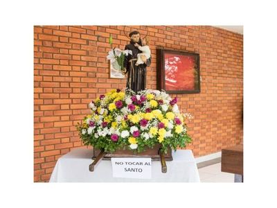 Iglesia duplicará las misas diarias para llegar a todos