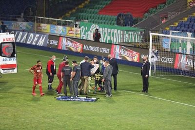 Muslera será operado de la fractura de tibia y peroné y dos lesiones de rodilla - Fútbol - ABC Color