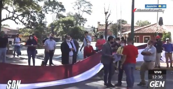 Pobladores de Ñemby no se rinden y siguen exigiendo intervención a la administración del intendente - ADN Paraguayo