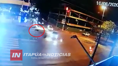 ASÍ FUE EL BRUTAL ACCIDENTE QUE INVOLUCRA A UN DELIVERY EN ENCARNACIÓN.