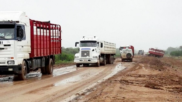 Denuncian trato inhumano a choferes paraguayos en Argentina y piden intervención de Cancillería