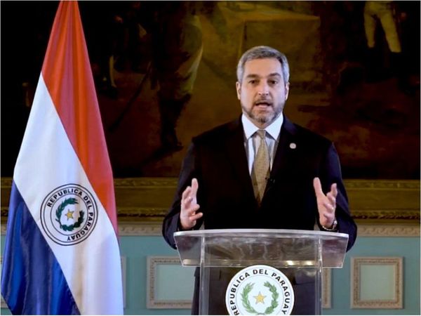 Mario Abdo vetó ley que habilita a falsear declaraciones juradas