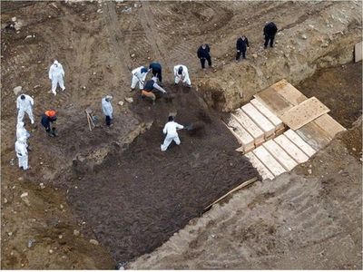 EEUU supera los 116.000 muertos y 2,11 millones de contagios de Covid-19
