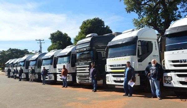 Denuncian trato inhumano a choferes paraguayos en Argentina y piden intervención de Cancillería