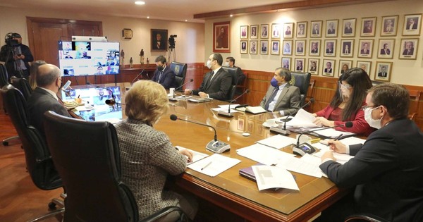 Ministros de la Corte se reunieron de forma virtual con gremios de abogados