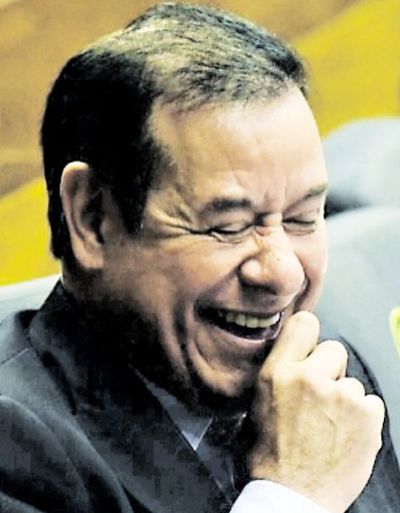 Abogados del diputado Cuevas serían sancionados por chicanas - Política - ABC Color