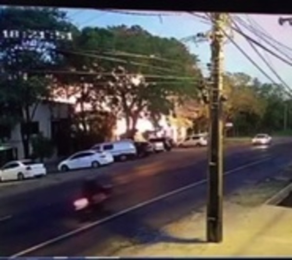 Este fue el momento exacto de la explosión en Villa Elisa - Paraguay.com