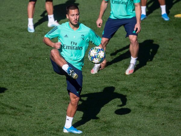 Hazard y Bale se entrenan con el grupo