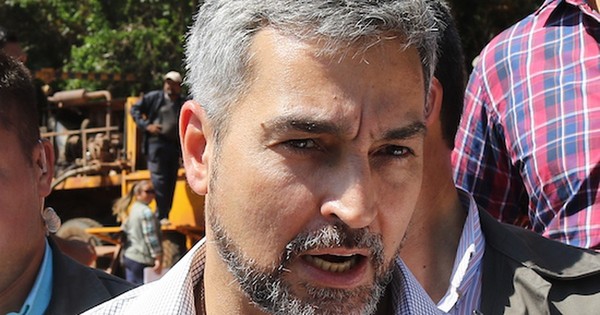 Abdo Benítez: “Que la política sirva para el desarrollo del pueblo y no solo para los políticos”