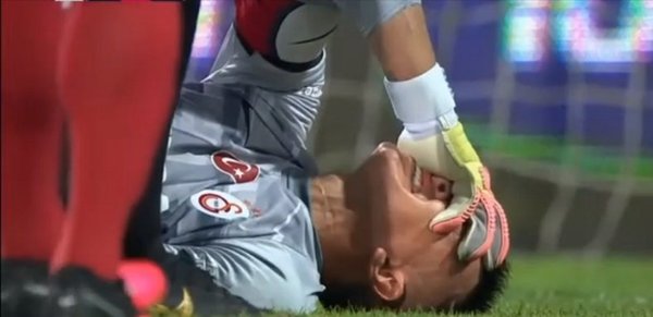 La grave lesión de Fernando Muslera | Noticias Paraguay