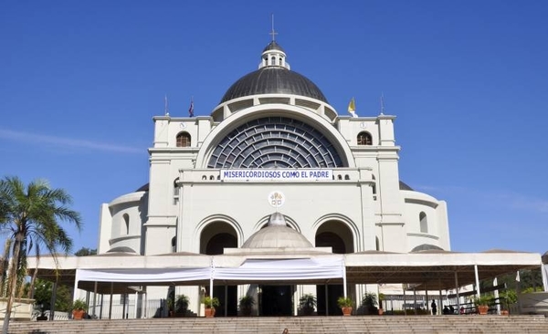 HOY / Basílica de Caacupé: Devotos deben agendarse para participar de celebraciones