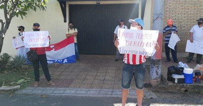 Quinieleros reclaman mayor ganancia y disminución de sorteos frente a Conajzar