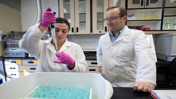 Paraguaya en EE.UU destaca su potencial en la investigación