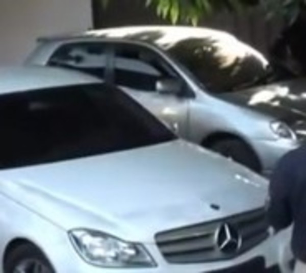 Detienen a sospechosos de millonario atraco en shopping - Paraguay.com