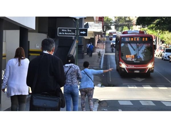 Tras  reclamo de pasajeros, harán control de frecuencia de buses