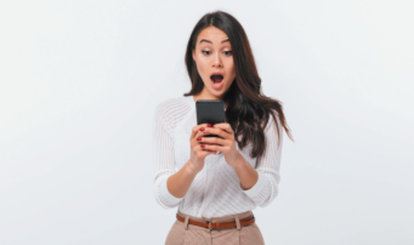 “Me enteré por las redes que mi novio salía con otra chica” | Crónica