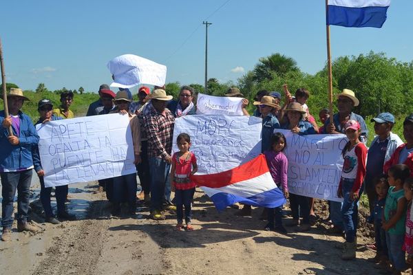 Cuestionan informe del MOPC sobre reparación de caminos en Alto Paraguay - Nacionales - ABC Color