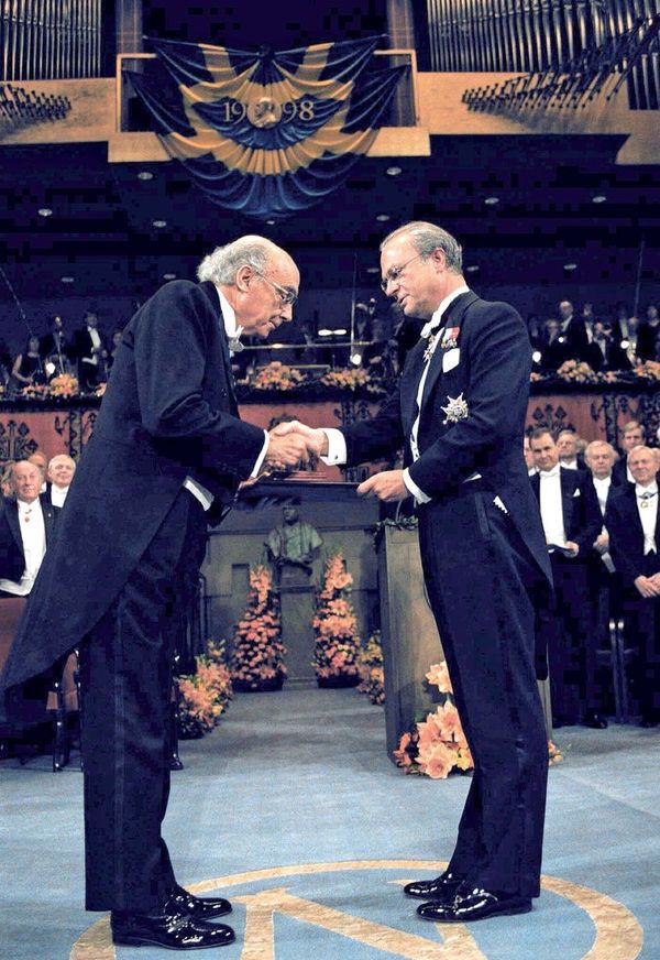 José Saramago, el Nobel que nunca dimitió como ciudadano - Literatura - ABC Color