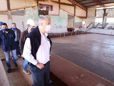 José Carlos verificó obras de refacción y construcción en la ex Diben