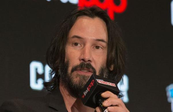 Subastan una cita con Keanu Reeves para obras de caridad - SNT