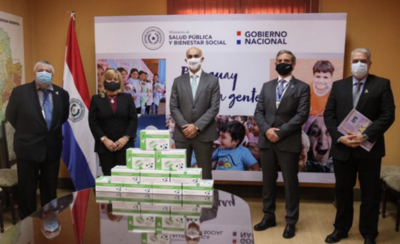 HOY / Realizan donativo de test rápidos de coronavirus al Ministerio de Salud