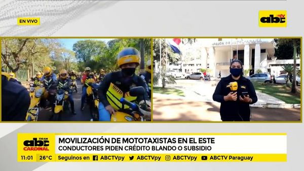 Movilización de mototaxistas en Ciudad del Este - ABC Noticias - ABC Color