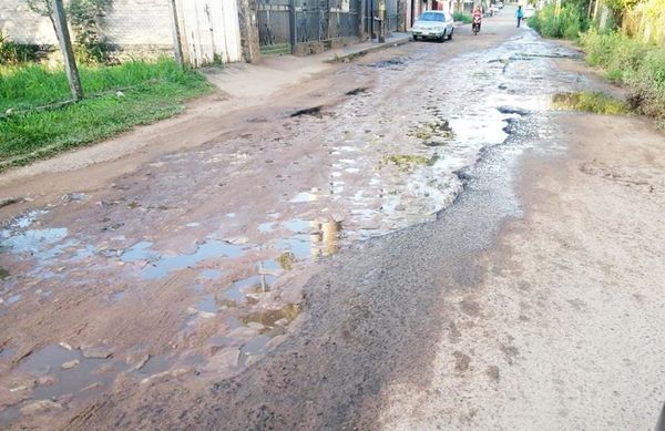 Las autoridades de Limpio están en una “guerra”, mientras la ciudad está ruinosa - Interior - ABC Color