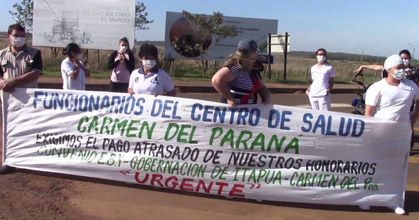 Personal de blanco de Itapúa se manifiesta por falta de pago de salarios