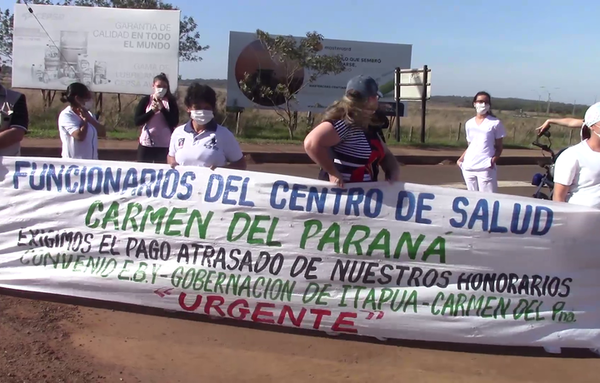 Personal de blanco de Itapúa se manifiesta por falta de pago de salarios