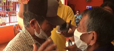 ¡Emotivo! Hermanos se reencuentran 50 años después | Noticias Paraguay