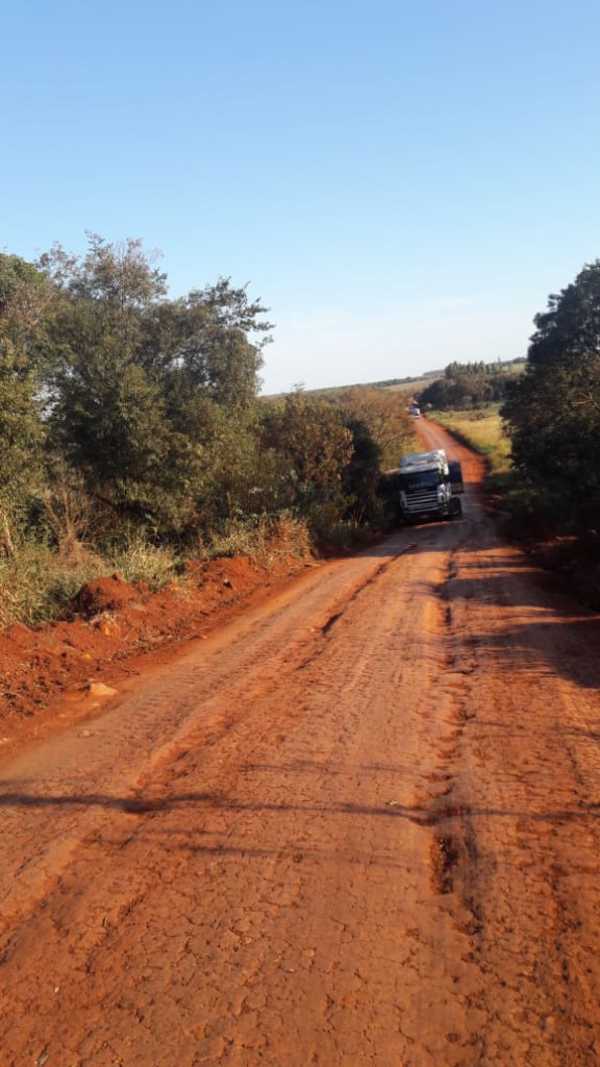 Bandidos trataron de robar camión cargado con 33 toneladas de soja