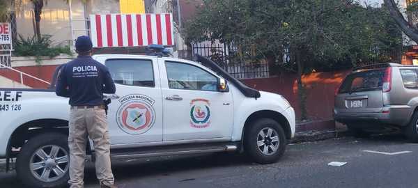 Investigación a red de estafadores con tarjetas de crédito deja dos detenidos - Megacadena — Últimas Noticias de Paraguay