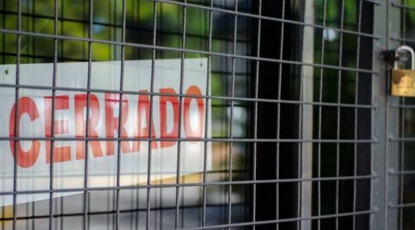 Habrá un “cementerio de empresas”: unos 320 mil comerciantes rozan la pobreza