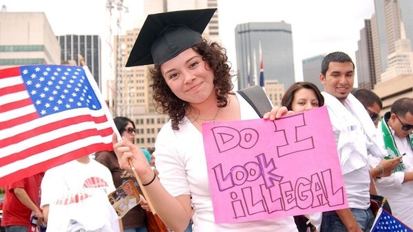 La Corte Suprema de los EEUU determinó que los hijos de inmigrantes no pueden ser deportados - ADN Paraguayo