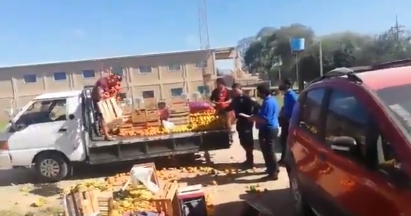 Intendente de Loma Plata manifiesta 'no entender' reacción de vendedor que destruyó sus mercaderías