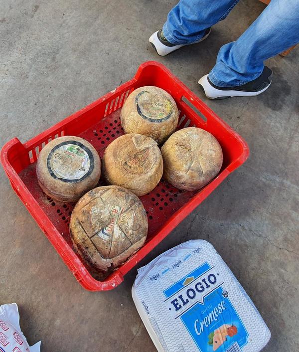 Allanamiento en distribuidora de quesos en Fernando de la Mora