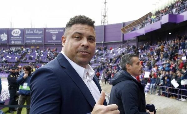HOY / Ronaldo dice que compraría al francés Mbappé para su equipo si tuviese el presupuesto
