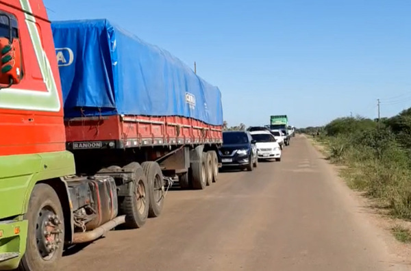 Indígenas cierran ruta Concepción- Pozo Colorado