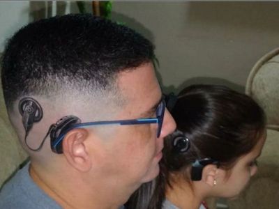 Un papá se tatuó para verse como su hija