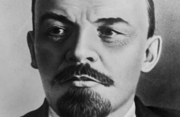 En Rusia proponen vender el cuerpo de Lenin para cubrir deudas por el coronavirus - C9N