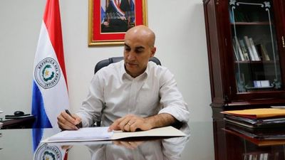 Covid-19: Julio Mazzoleni confirma otros seis casos positivos en Lambaré