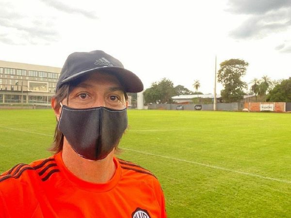 Garnero ya trabaja al frente del plantel de Olimpia