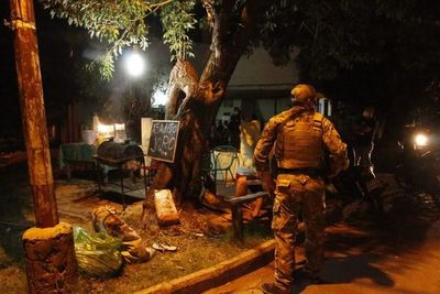 Venta de asaditos era fachada de narcomenudeo en barrio San Pablo - Nacionales - ABC Color