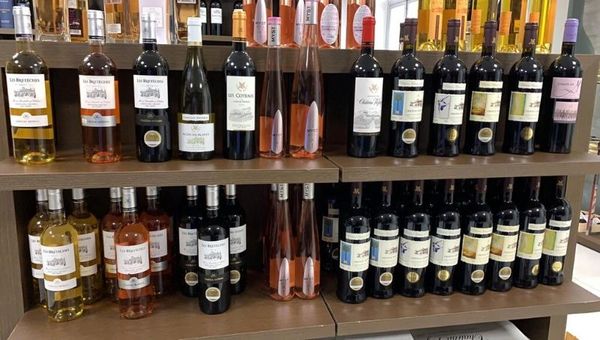 Caminos del Vino realiza apertura de su showroom sobre la avenida Aviadores del Chaco