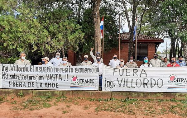 Funcionarios de Santaní se adhirieron - Economía - ABC Color
