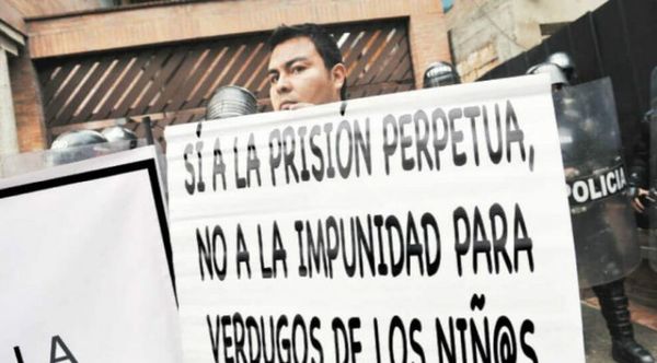 Colombia aprueba cadena perpetua a violadores de menores de edad