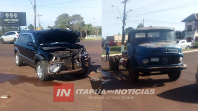 FUERTE IMPACTO ENTRE CAMIONETA Y CAMIÓN DEJÓ DAÑOS MATERIALES EN OBLIGADO.